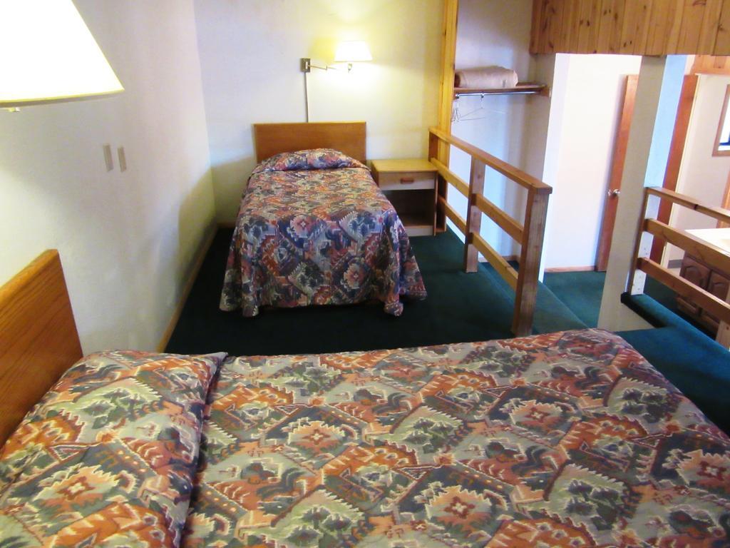 Travelers Lodge West Yellowstone Rom bilde