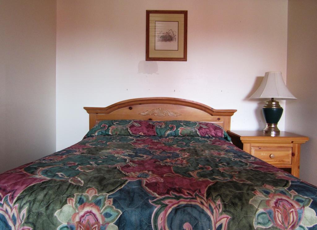Travelers Lodge West Yellowstone Rom bilde