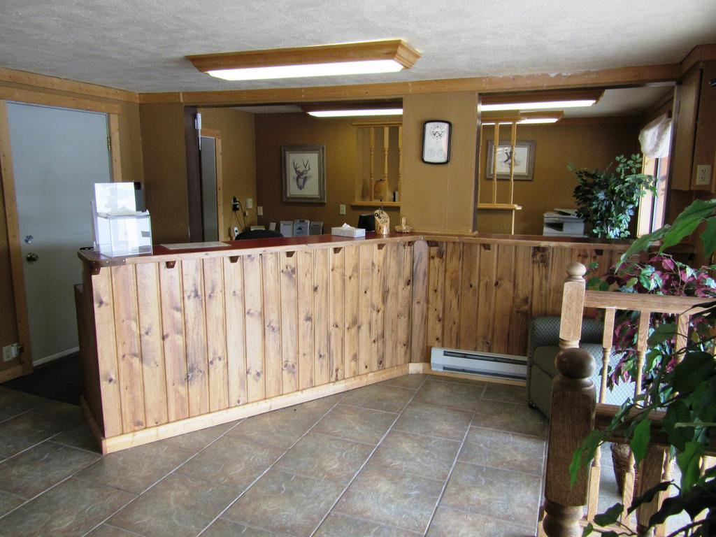 Travelers Lodge West Yellowstone Eksteriør bilde